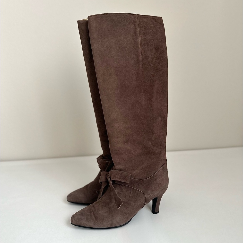 Yves Saint Laurent Brown Heeled Boots